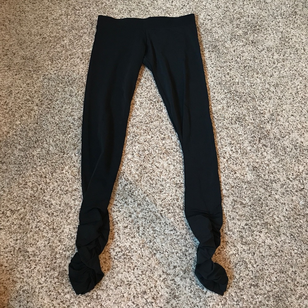 LNA stretch pants in size medium